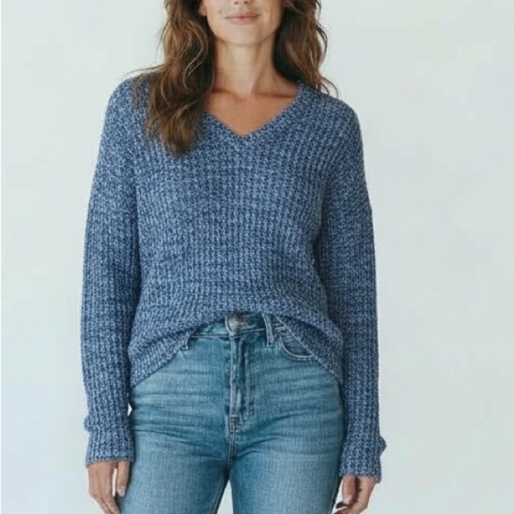 EXPRESS | Women Blue Marled Vintage V-Neck Ribbed Chunky Knit Sweater size Large